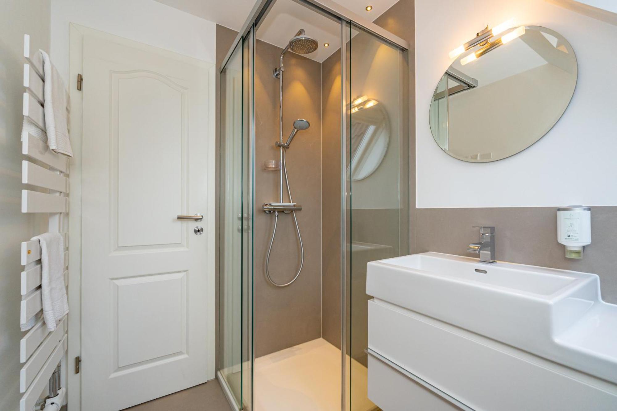 Flut No 7 Apartment