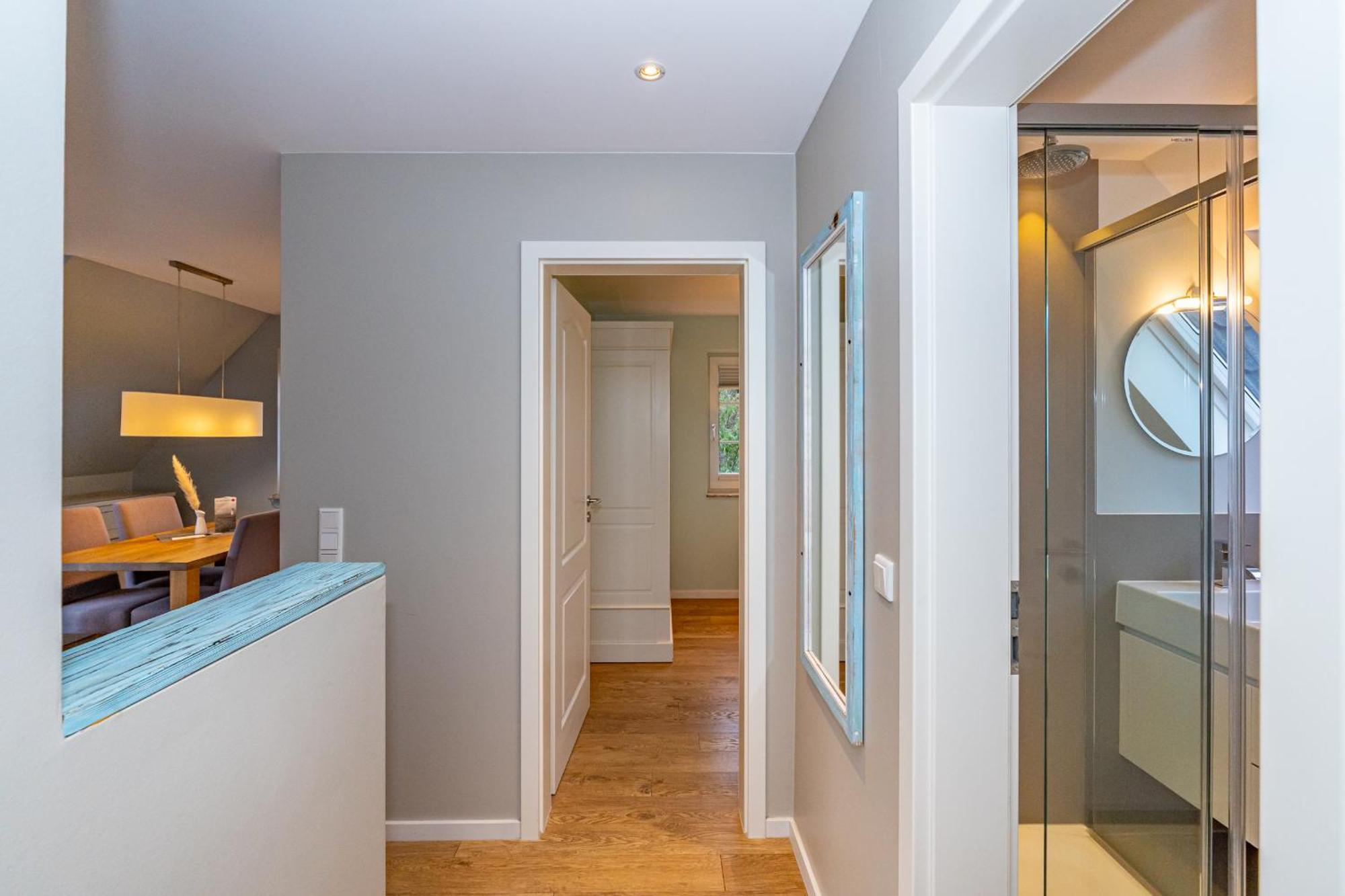 Flut No 7 Apartment *